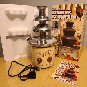Chocolate Fondue Fountain